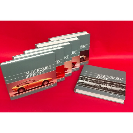 Alfa Romeo Tipo 105 - Set of 6 Books