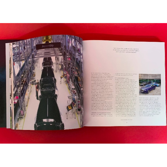 Rolls-Royce Enthusiasts' Club 2015 Yearbook - Celebrating 90 Years of the Phantom
