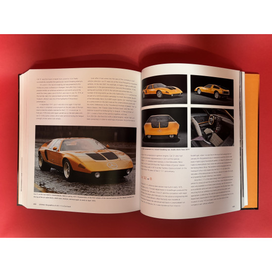Mercedes-Benz C 111 : The Definitive History of the Mysterious Supercar That Never Was