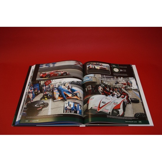 24 Hours Le Mans 2011 Official Yearbook  English Edition