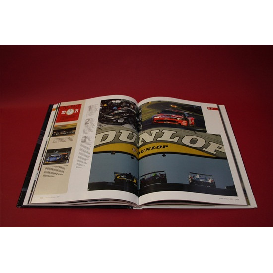 24 Hours Le Mans 2005 Official Yearbook  English Edition