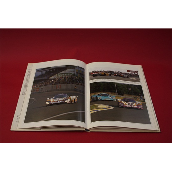 The Cat Pounces - Jaguar's Triumph at Le Mans