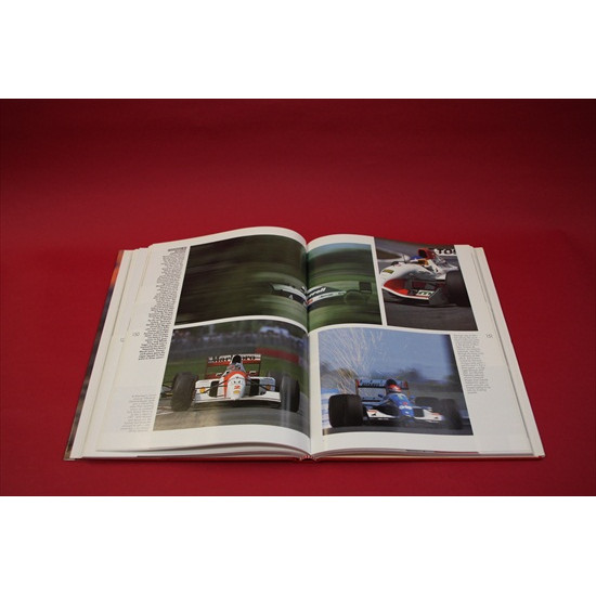 Automobile Year 40 1992-1993