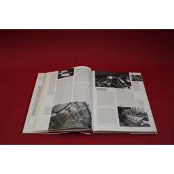 Automobile Year 42 1994-1995