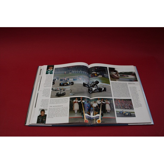 Automobile Year 51 2003-2004