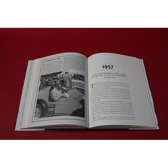 Motor Racing at Goodwood An Illustrated History