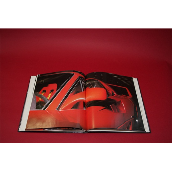 Voitures de Legende Ferrari V8