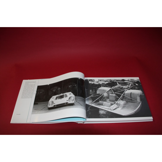 Porsche 917 Esquisses d'un Succes Sketches of Success