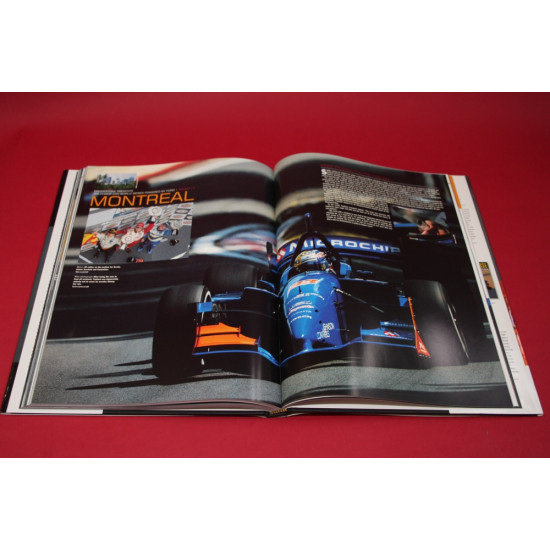 Autocourse Champ Car Official Yearbook 2003-2004 Autocourse Champ Car Official Yearbook 2003-2004