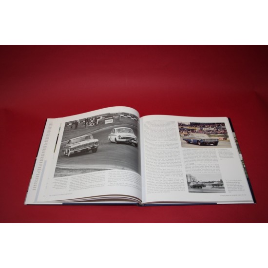 Ford in Touring Car Racing: Top of the class for fifty years 