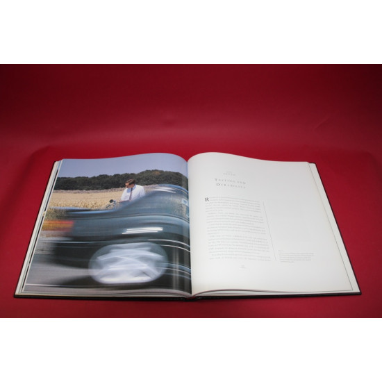 Lotus Carlton - Owner's Edition signed by both the chairman of Vauxhall and of Lotus