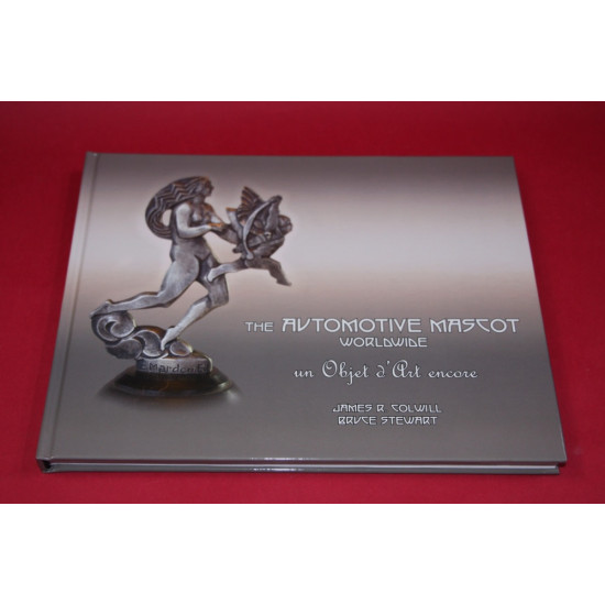 The Automotive Mascot Worldwide un Objet d'Art encore