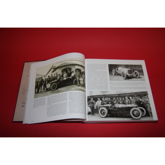 The Magnificent Monopostos Alfa Romeo Grand Prix Cars 1923-1951 The Magnificent Monopostos Alfa Romeo Grand Prix Cars 1923-1951