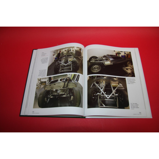 Jaguar D-Type 1954 onwards (all models) Owner's Workshop Manual