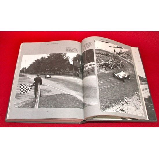 Racing The Silver Arrows Mercedes Benz Versus Auto Union 1934-1939 Racing The Silver Arrows Mercedes Benz Versus Auto Union 1934-1939