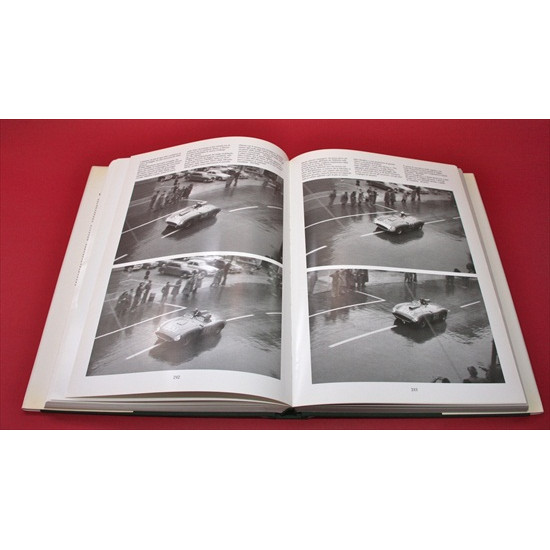 Mille Miglia Una Corsa Italiana